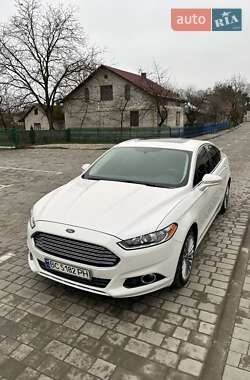 Седан Ford Fusion 2014 в Бродах