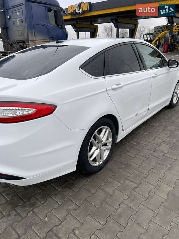 Седан Ford Fusion 2016 в Львове фото 6 Седан Ford Fusion 2016 в Львове