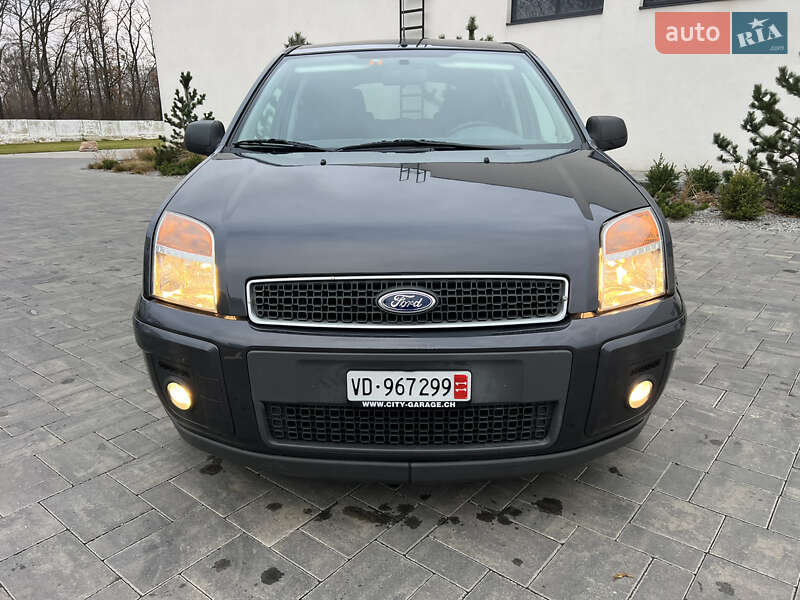 Хэтчбек Ford Fusion 2009 в Луцке