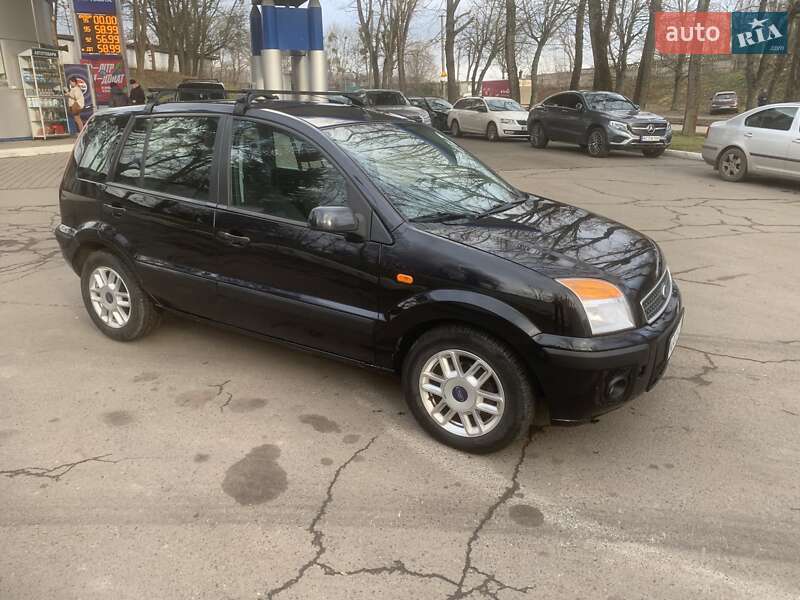 Хетчбек Ford Fusion 2008 в Львові