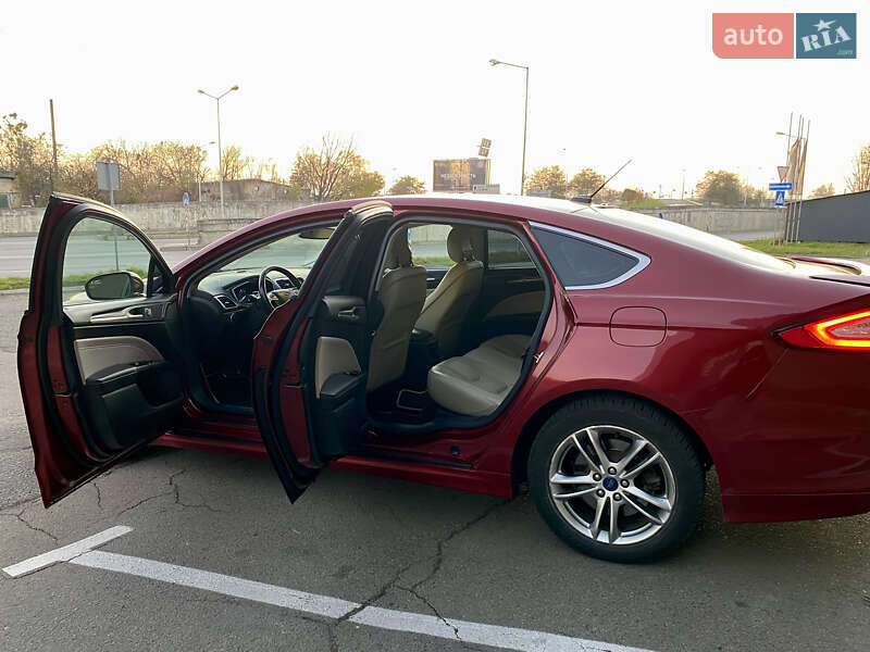 Седан Ford Fusion 2014 в Львові фото 17 Седан Ford Fusion 2014 в Львові