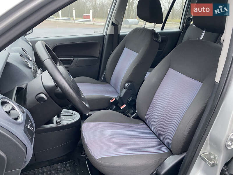 Хэтчбек Ford Fusion 2007 в Житомире фото 8 Хэтчбек Ford Fusion 2007 в Житомире