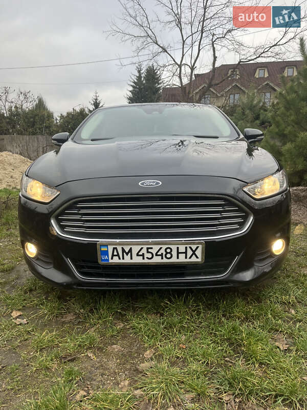 Седан Ford Fusion 2015 в Житомире