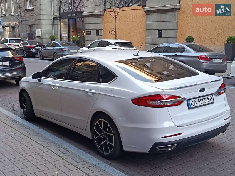 Седан Ford Fusion 2019 в Киеве фото 12 Седан Ford Fusion 2019 в Киеве