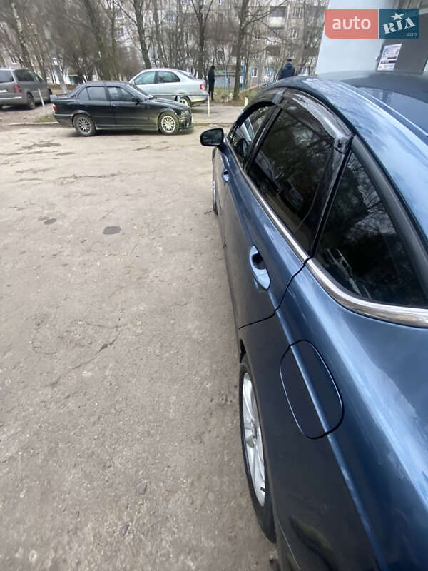 Седан Ford Fusion 2018 в Староконстантинове