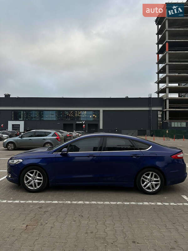 Седан Ford Fusion 2016 в Киеве фото 4 Седан Ford Fusion 2016 в Киеве