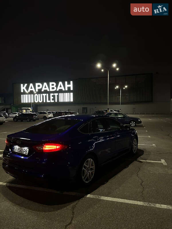 Седан Ford Fusion 2016 в Киеве фото Седан Ford Fusion 2016 в Киеве