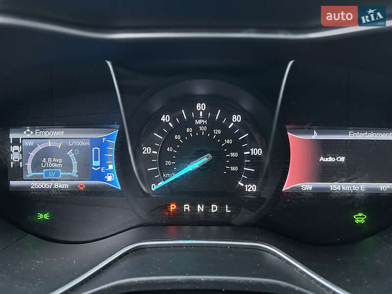 Седан Ford Fusion 2015 в Киеве фото 9 Седан Ford Fusion 2015 в Киеве