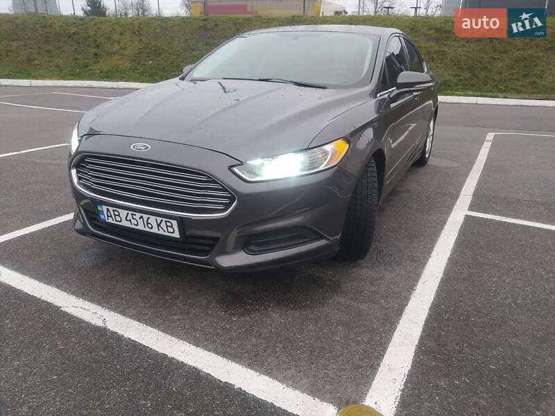 Седан Ford Fusion 2015 в Виннице фото Седан Ford Fusion 2015 в Виннице