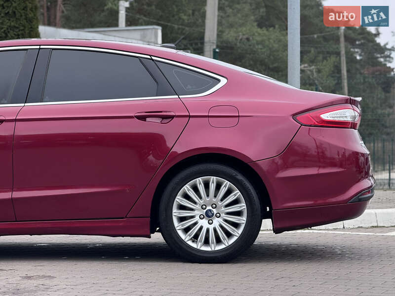 Седан Ford Fusion 2014 в Киеве фото 8 Седан Ford Fusion 2014 в Киеве