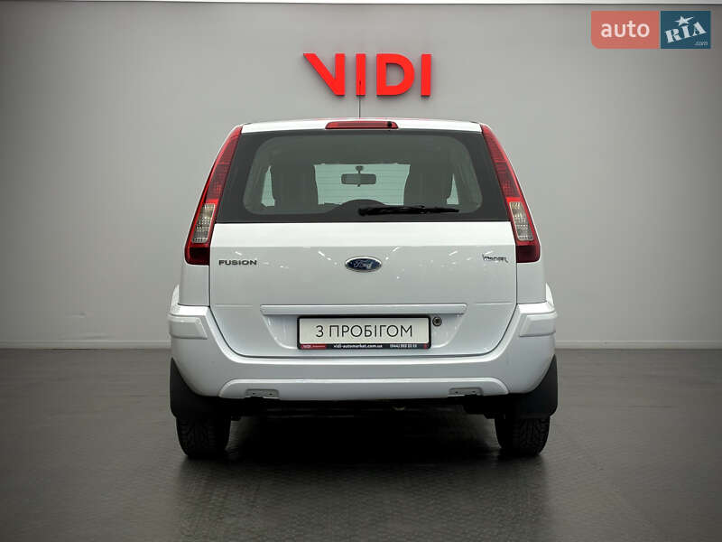 Хэтчбек Ford Fusion 2010 в Киеве