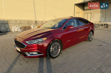Седан Ford Fusion 2017 в Львове