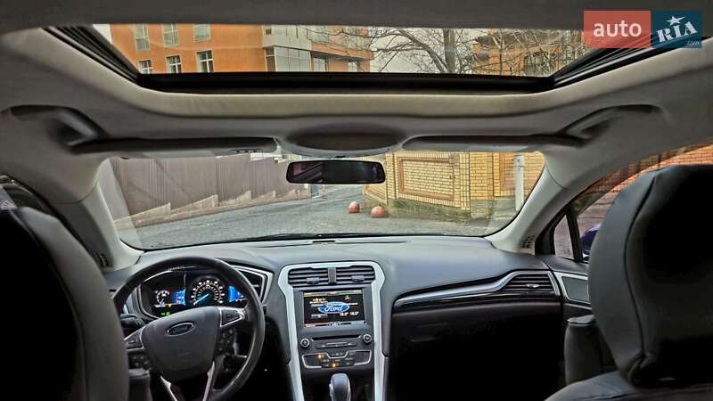Седан Ford Fusion 2016 в Киеве фото 13 Седан Ford Fusion 2016 в Киеве