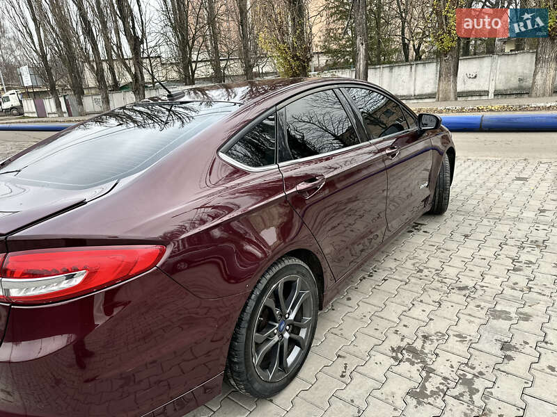 Седан Ford Fusion 2018 в Коцюбинском фото 4 Седан Ford Fusion 2018 в Коцюбинском