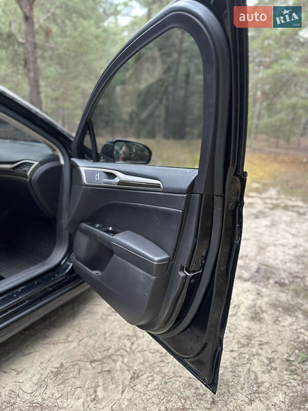 Седан Ford Fusion 2015 в Харькове фото 14 Седан Ford Fusion 2015 в Харькове