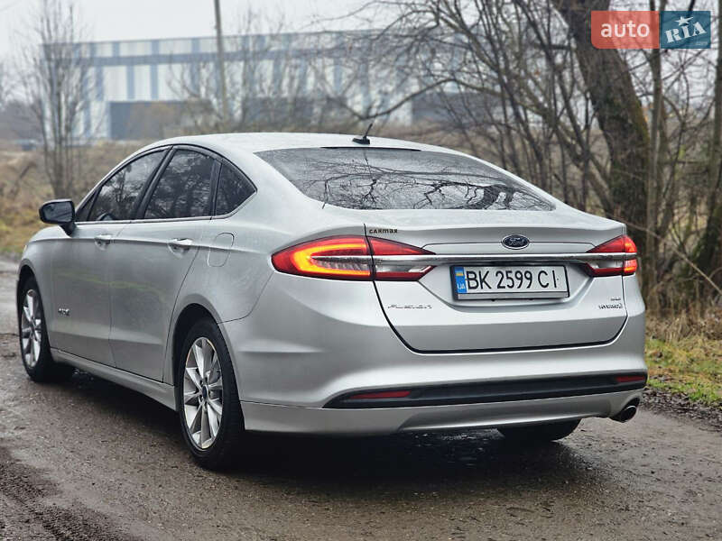 Седан Ford Fusion 2017 в Львове фото 13 Седан Ford Fusion 2017 в Львове