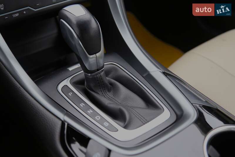 Седан Ford Fusion 2014 в Киеве фото 21 Седан Ford Fusion 2014 в Киеве