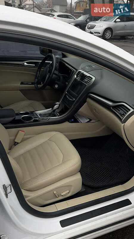 Седан Ford Fusion 2013 в Киеве фото 14 Седан Ford Fusion 2013 в Киеве