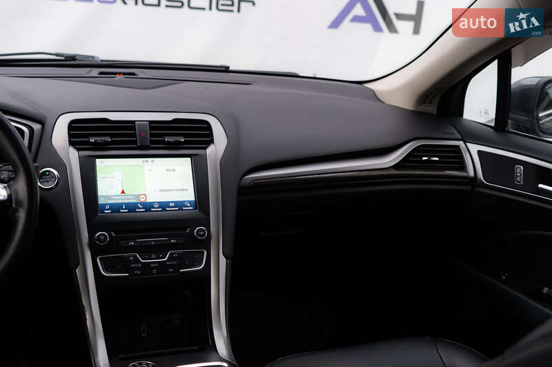 Седан Ford Fusion 2018 в Киеве фото 29 Седан Ford Fusion 2018 в Киеве