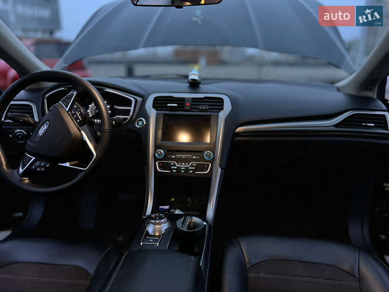 Седан Ford Fusion 2016 в Киеве