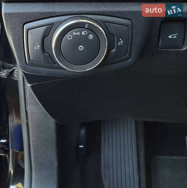 Седан Ford Fusion 2016 в Днепре