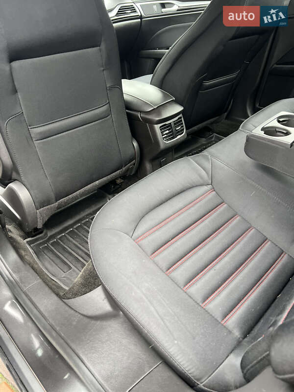 Седан Ford Fusion 2015 в Обухове фото 12 Седан Ford Fusion 2015 в Обухове