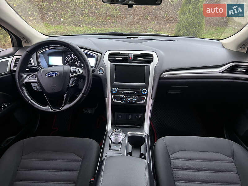 Седан Ford Fusion 2016 в Хмельницком фото 15 Седан Ford Fusion 2016 в Хмельницком