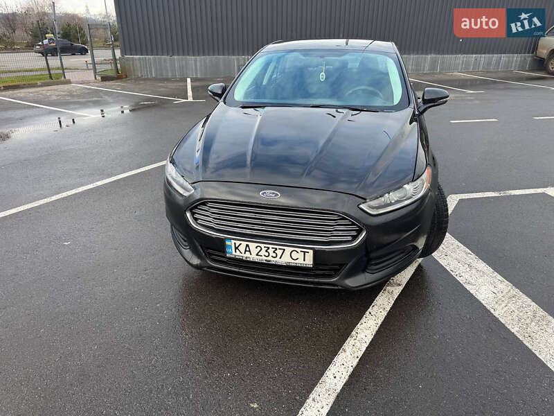 Седан Ford Fusion 2014 в Киеве фото 2 Седан Ford Fusion 2014 в Киеве