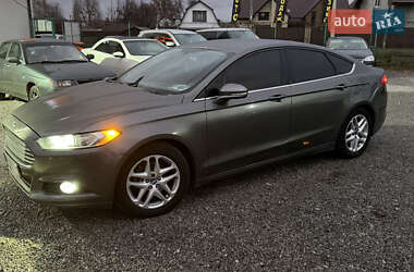 Седан Ford Fusion 2013 в Борисполі