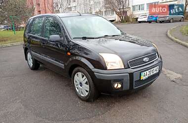Хэтчбек Ford Fusion 2008 в Прилуках