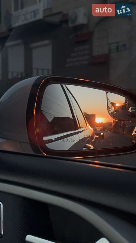 Седан Ford Fusion 2015 в Ивано-Франковске фото 4 Седан Ford Fusion 2015 в Ивано-Франковске