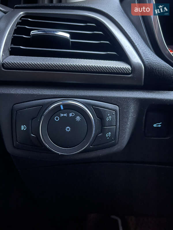 Седан Ford Fusion 2015 в Ивано-Франковске фото 11 Седан Ford Fusion 2015 в Ивано-Франковске