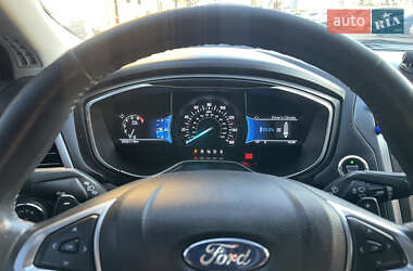 Седан Ford Fusion 2015 в Тернополе