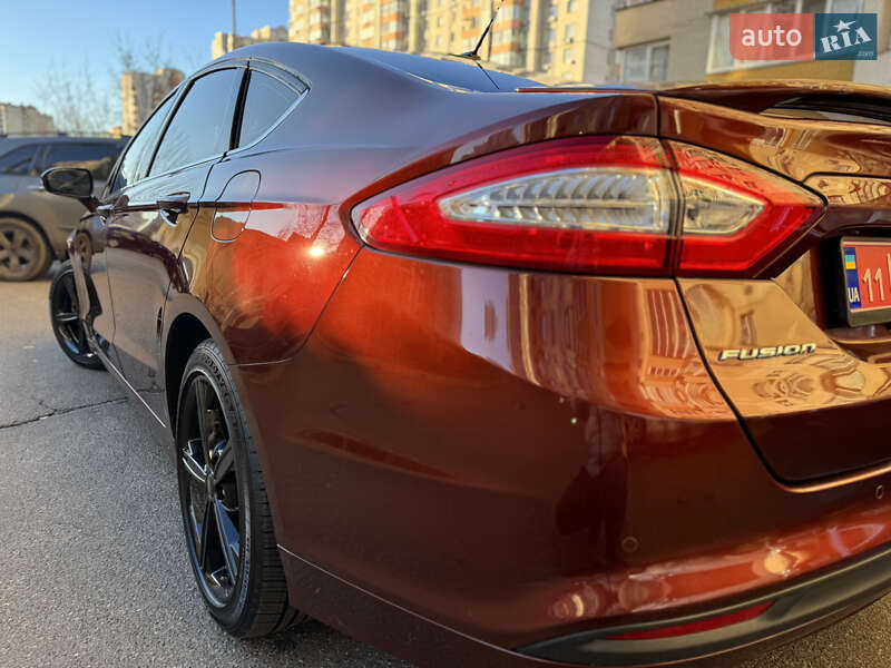Седан Ford Fusion 2015 в Киеве фото 10 Седан Ford Fusion 2015 в Киеве