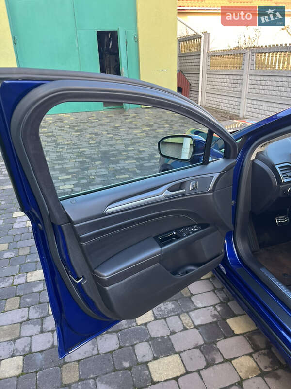 Седан Ford Fusion 2014 в Ровно фото 13 Седан Ford Fusion 2014 в Ровно