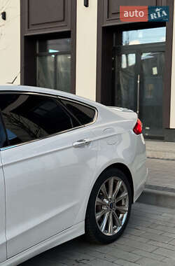 Седан Ford Fusion 2017 в Черкассах