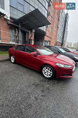 Седан Ford Fusion 2014 в Львове