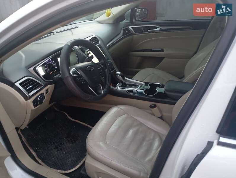 Седан Ford Fusion 2013 в Запорожье