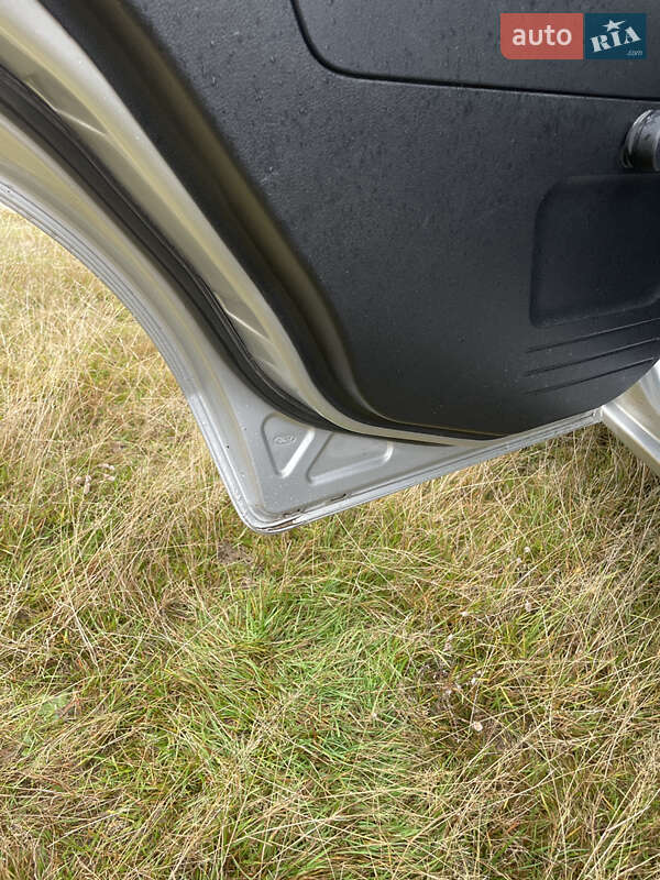 Хэтчбек Ford Fusion 2011 в Калиновке