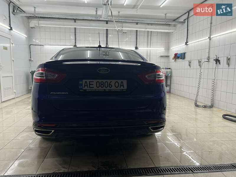 Седан Ford Fusion 2015 в Киеве фото 8 Седан Ford Fusion 2015 в Киеве