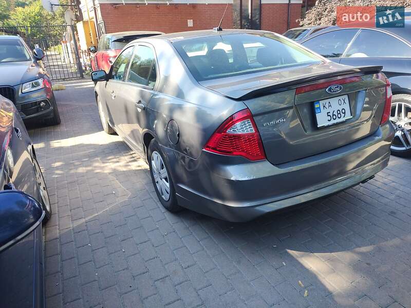 Седан Ford Fusion 2011 в Киеве
