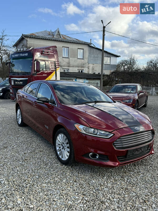 Седан Ford Fusion 2016 в Коломые