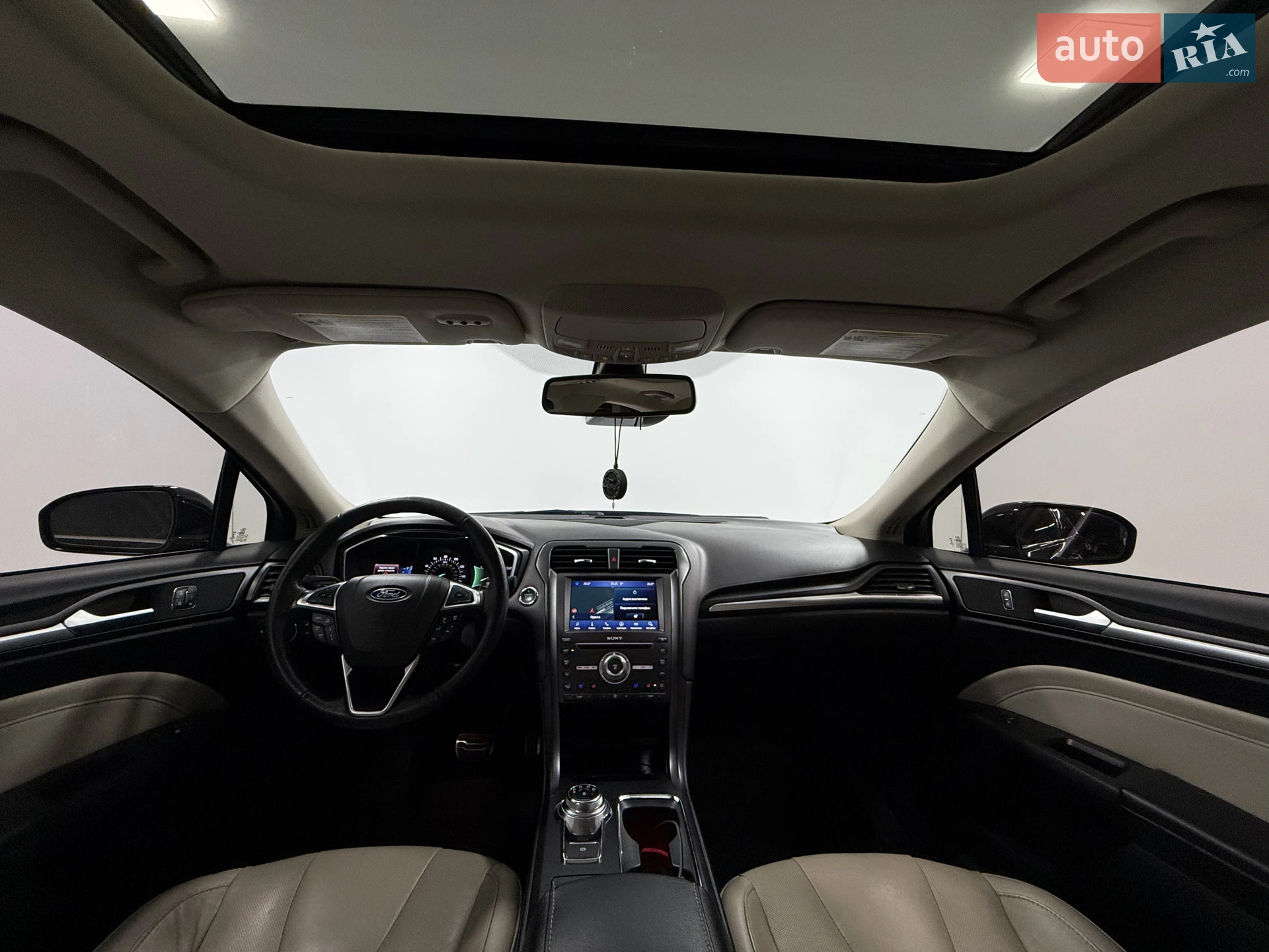 2016 Ford Fusion - мініатюра 32