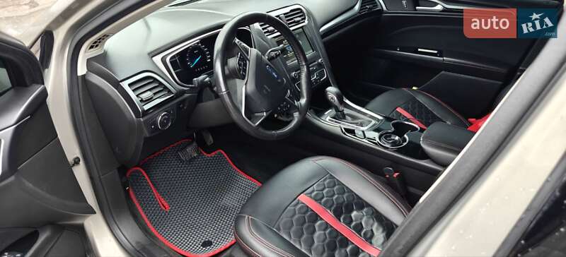 Седан Ford Fusion 2015 в Борисполе