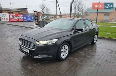 Седан Ford Fusion 2013 в Лубнах
