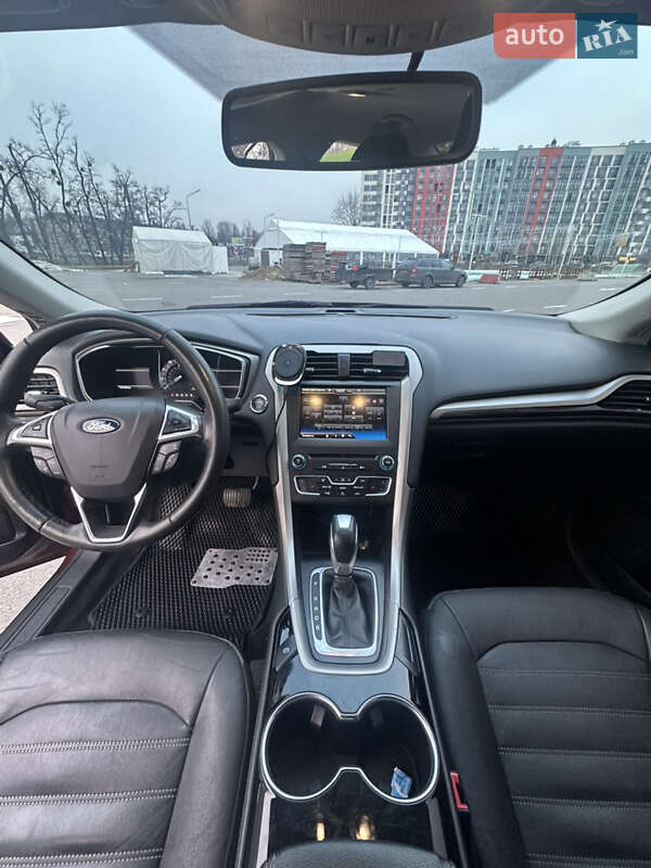 Седан Ford Fusion 2015 в Києві фото 19 Седан Ford Fusion 2015 в Києві