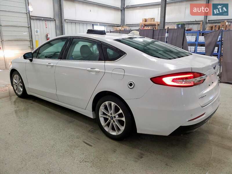 Седан Ford Fusion 2020 в Запорожье