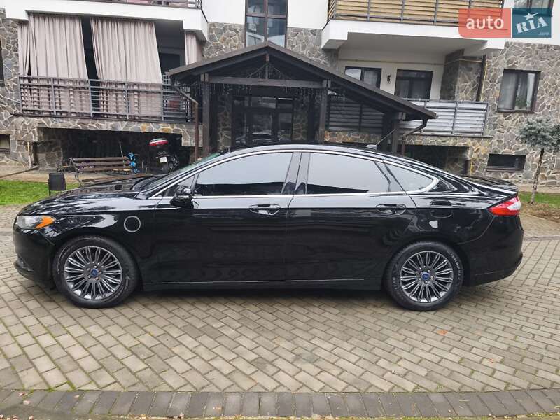 Седан Ford Fusion 2015 в Киеве