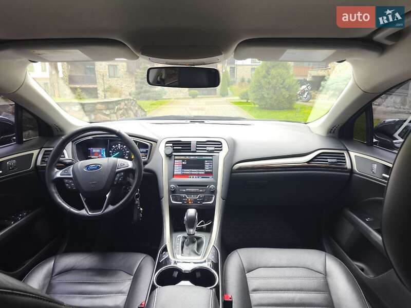 Седан Ford Fusion 2015 в Киеве