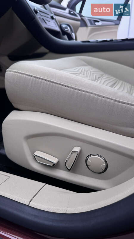 Седан Ford Fusion 2015 в Киеве